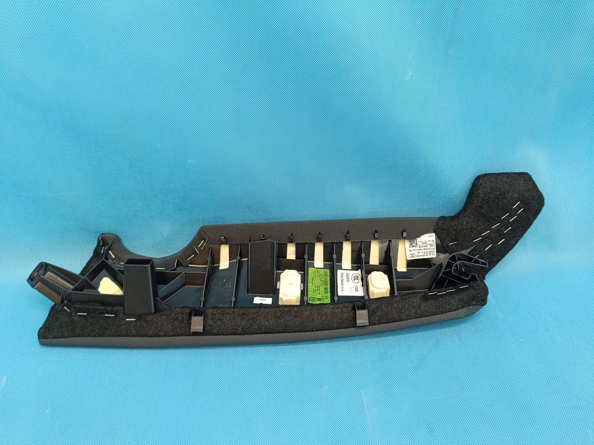 AUDI A4 B9 AVANT LIFT 2021 R COVER COUCH UPHOLSTERY RIGHT 8W0885704AR 38M