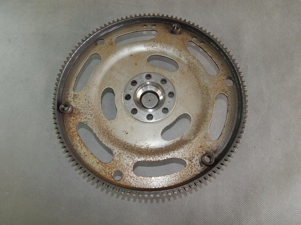AUDI A4 B9 FLYWHEEL 06H105323AD
