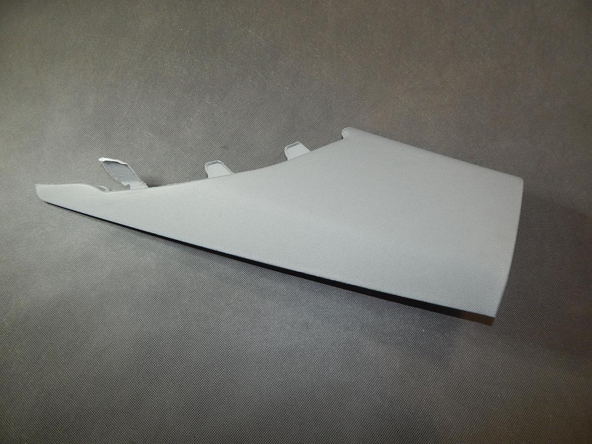 AUDI A4 B9 POST COVER 8IN5867246