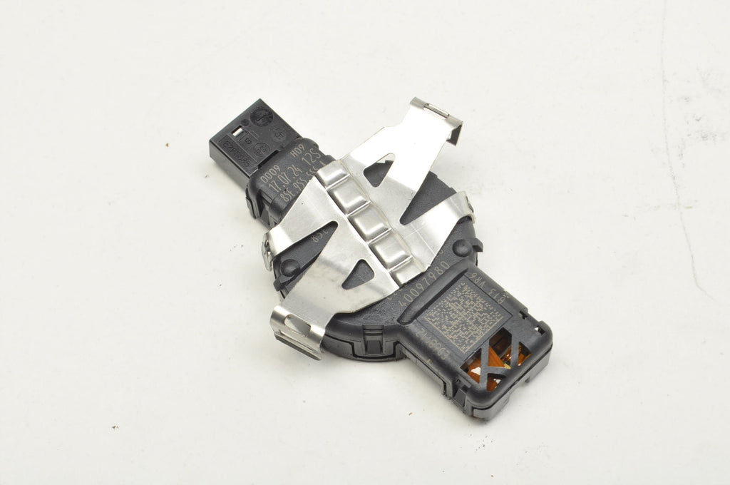 AUDI A4 B9 VOLKSWAGEN TIGUAN III SENSOR RAIN SENSOR 2024R 85E955555