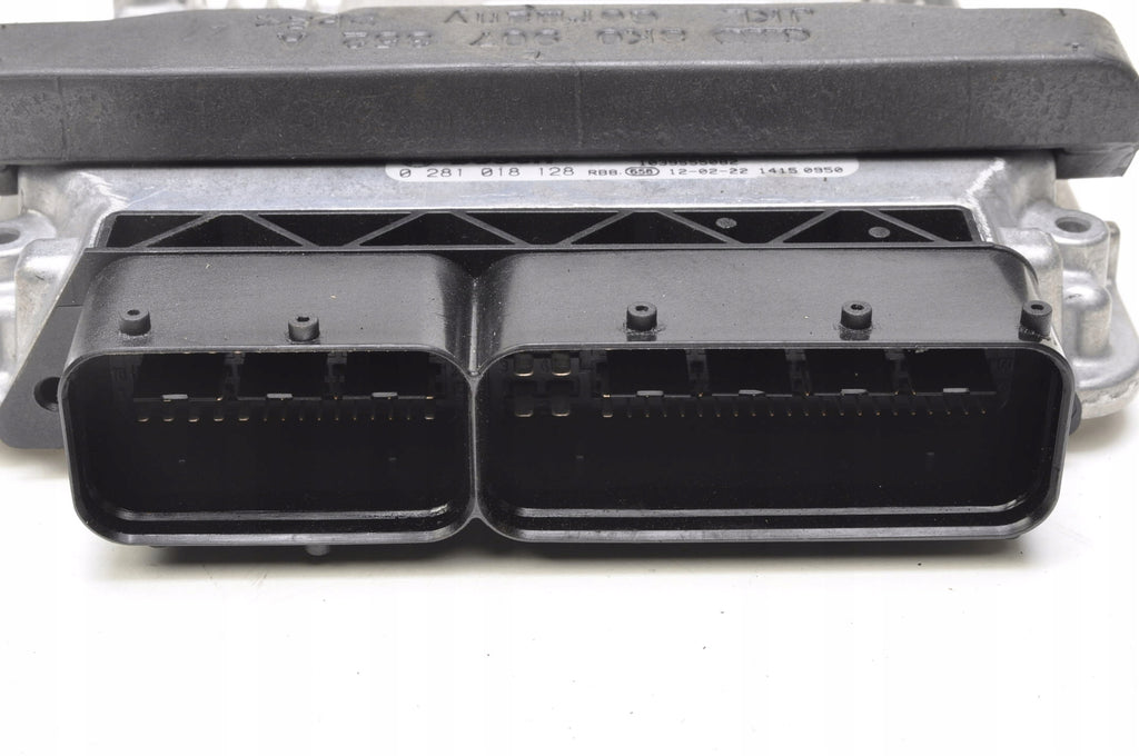 AUDI A5 2.0 TDI ENGINE CONTROLLER 05L906018JG