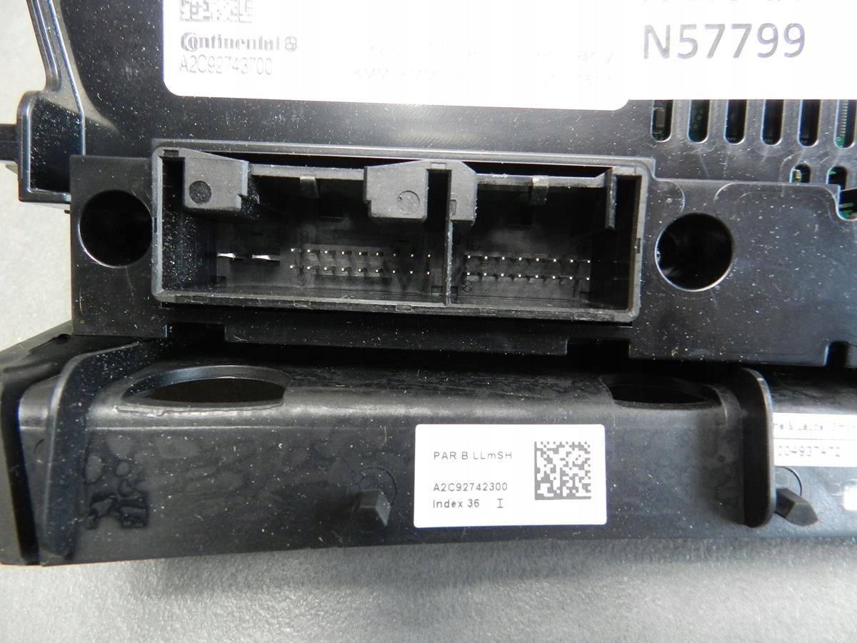 AUDI A5 8T AIR CONDITIONING PANEL 8K1820043T