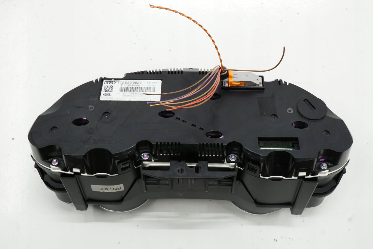 AUDI A5 8T LIFT 11R COUNTER CLOCK 2.0TDI ANGLIK UK 8T0920982F
