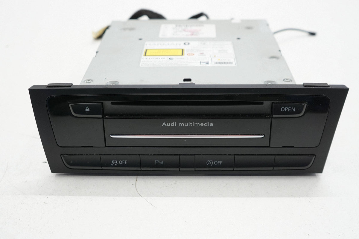 AUDI A5 8T LIFT 12R NAVIGATION READER MMI ANGLIK 8R2035652B