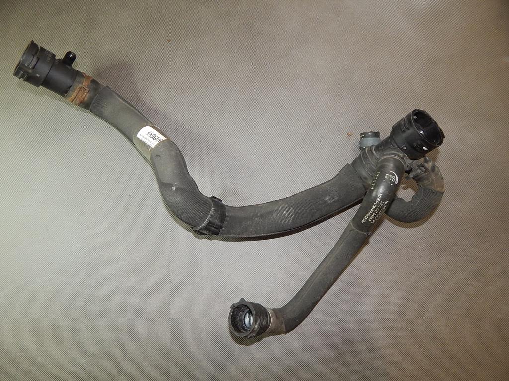 AUDI A5 8T PIPE WATER HOSE 8K0121049AF