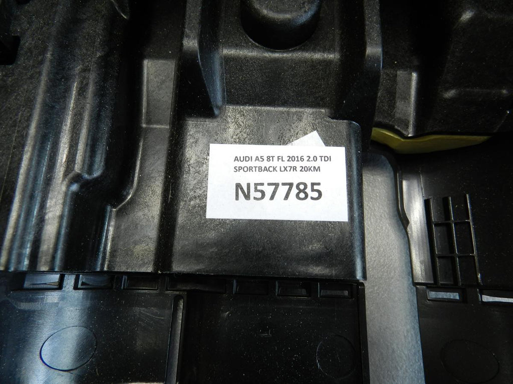 AUDI A5 8T STEERING WHEEL COVER 8T0858345A