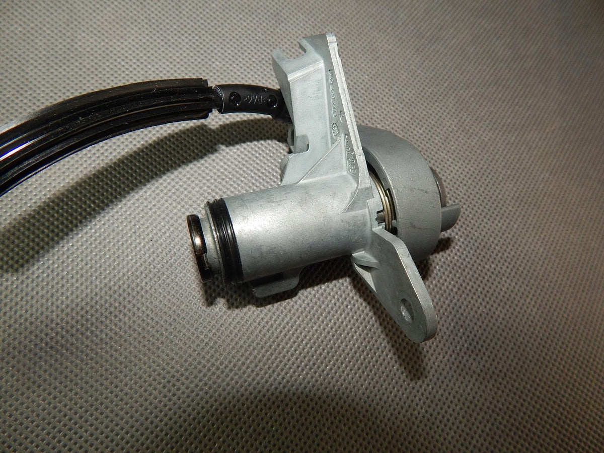 AUDI A5 F5 FLAP LOCK INSERT 8F0827573