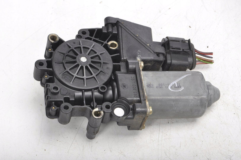 AUDI A6 C5 WINDOW MOTOR RIGHT REAR 4B0959802