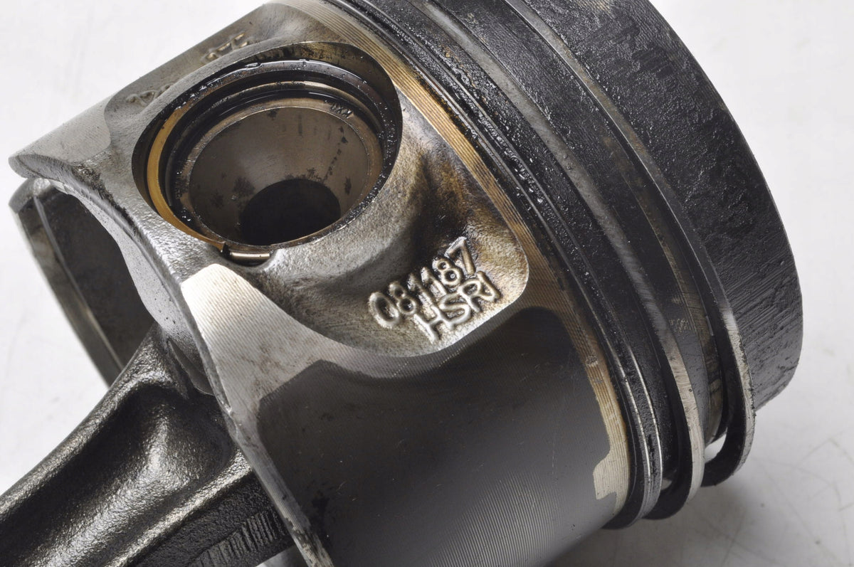 AUDI A6 C6 2.0 TDI 170KM PISTON WITH CONNECTING ROD 081187