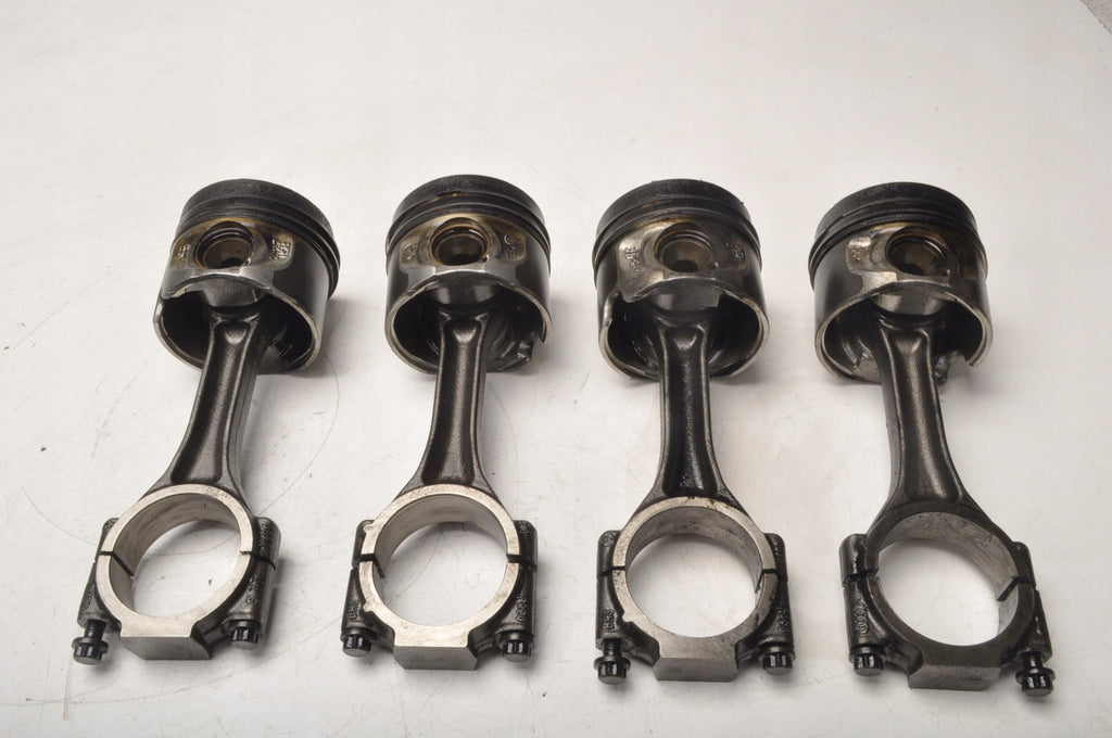 AUDI A6 C6 2.0 TDI 170KM PISTON WITH CONNECTING ROD 081187