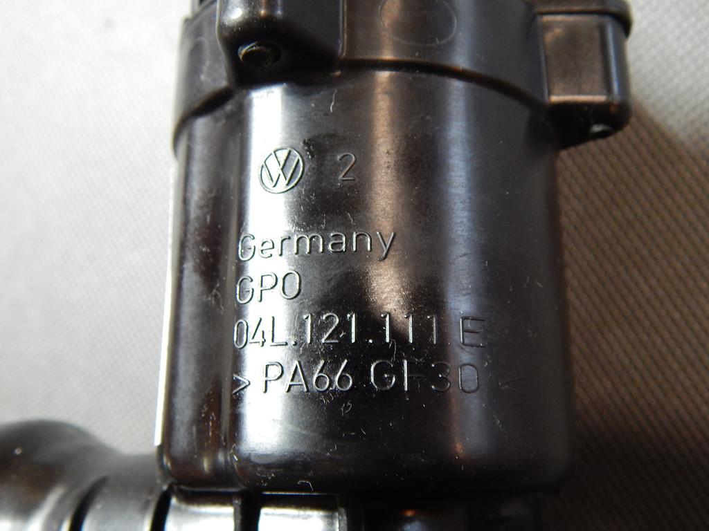 AUDI A6 C7 2.0 TDI THERMOSTAT HOUSING 04L121111E