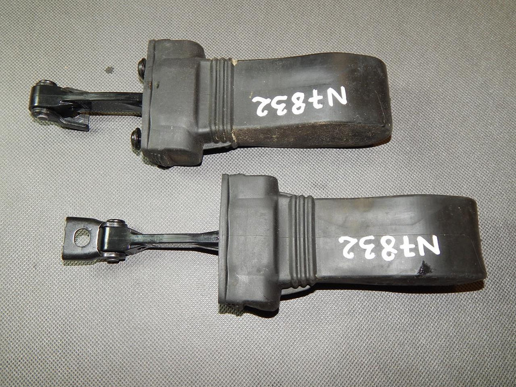 AUDI A6 C7 4G DOOR STOP REAR 4G0839249A