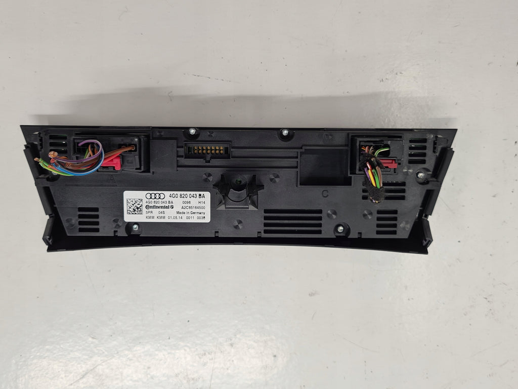 AUDI A6 C7 AIR CONDITIONING PANEL 4G0820043BA
