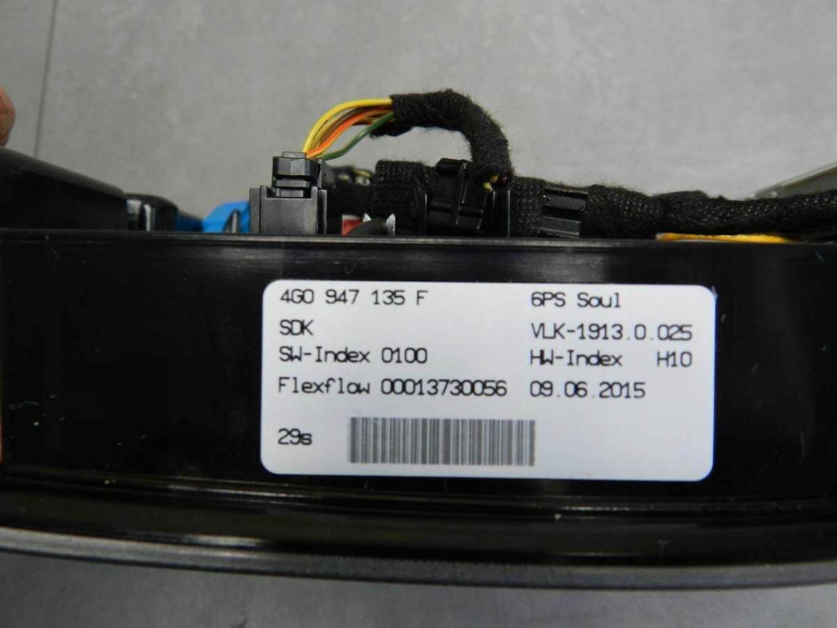 AUDI A6 C7 CABIN LAMP 4G0947135F 4G0951177A