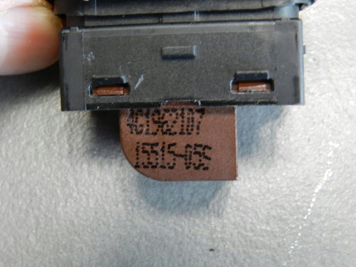 AUDI A6 C7 LOCK SWITCH 4G1962107