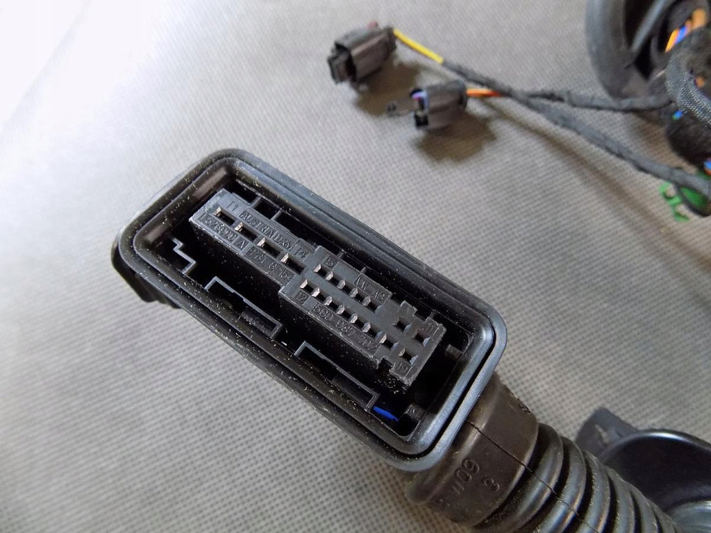 AUDI A7 4K DOOR HARNESS RIGHT REAR
