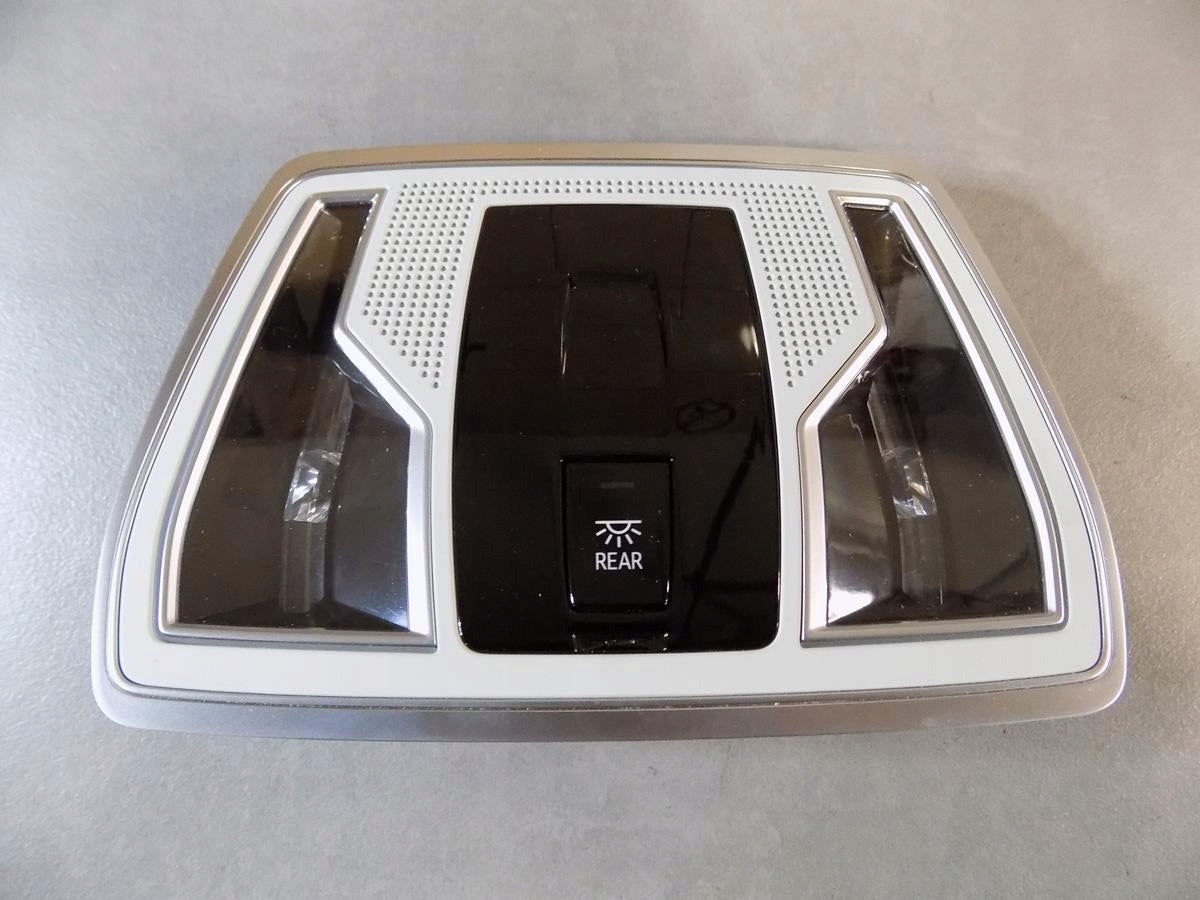 AUDI A8 4N LED CABIN LIGHT 4N0947111