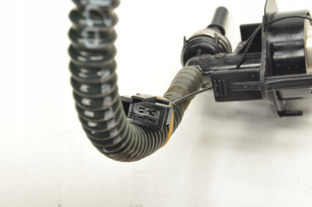AUDI A8 D4 3.0 TFSI 290KM FUEL SENSOR 4H0201559A