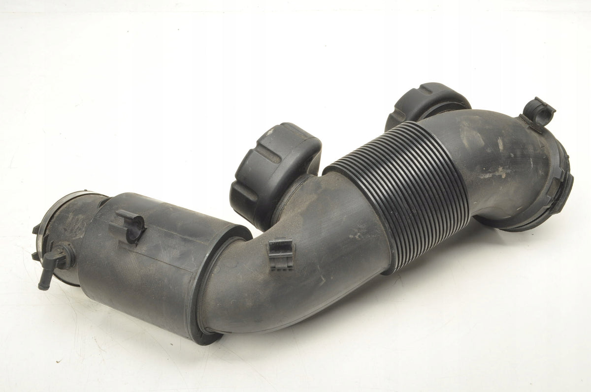 AUDI A8 D4 3.0 TFSI AIR INTAKE PIPE 4H0129616M