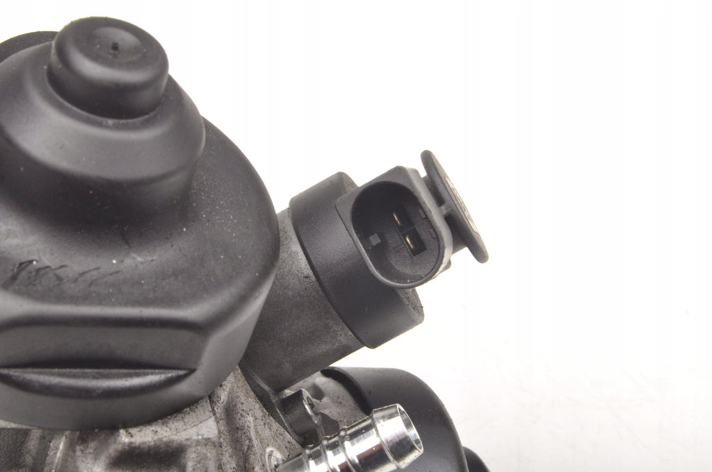 AUDI A8 D4 4.2 TDI INJECTION PUMP 0445010650