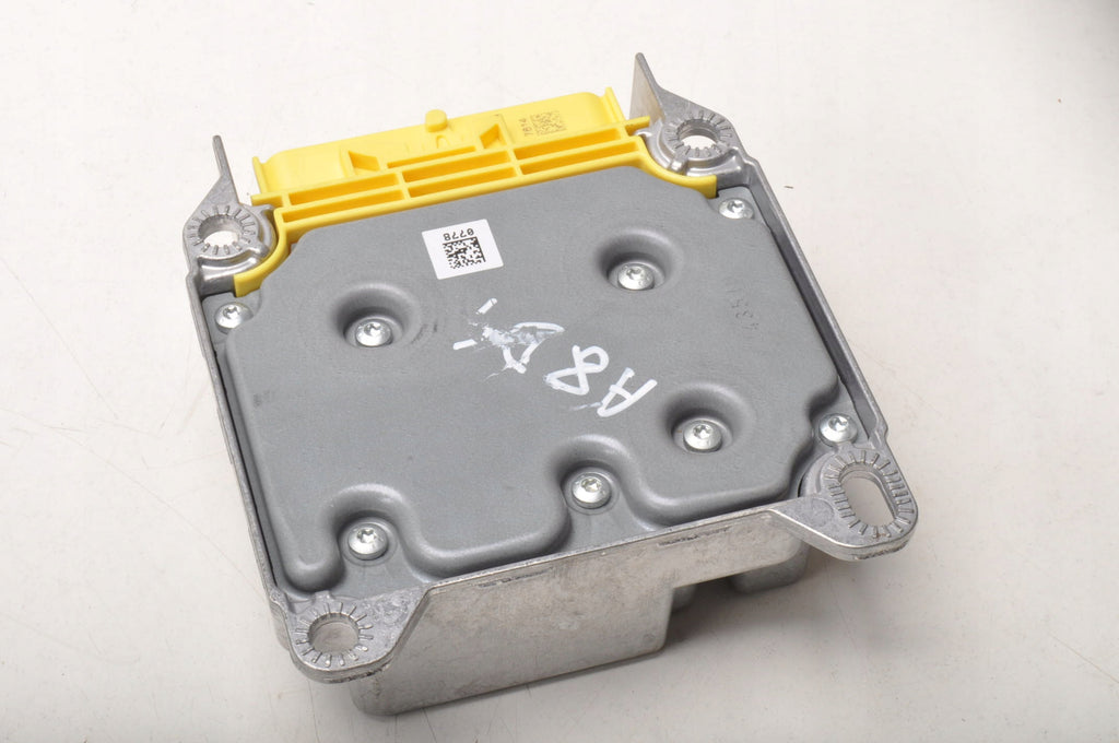 AUDI A8 D4 AIRBAG SENSOR 4H0907637
