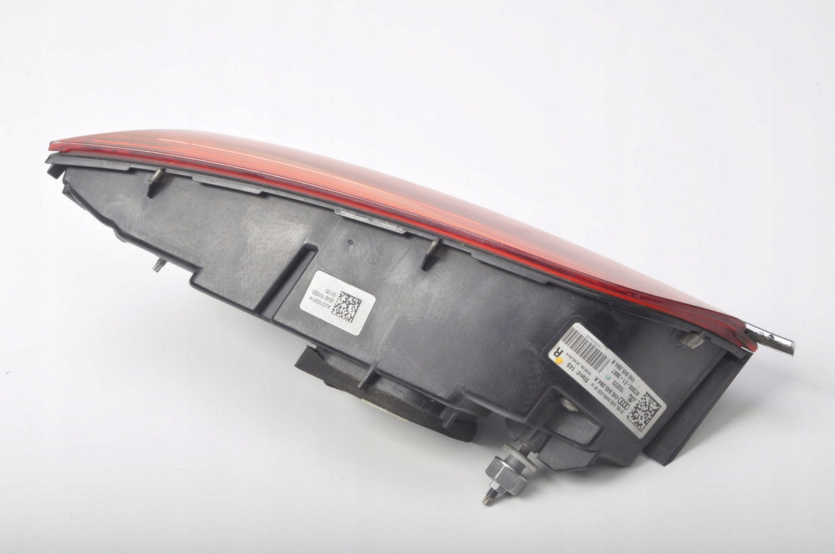 AUDI A8 D4 LAMP RIGHT REAR FLAP LONG 4H0945094K
