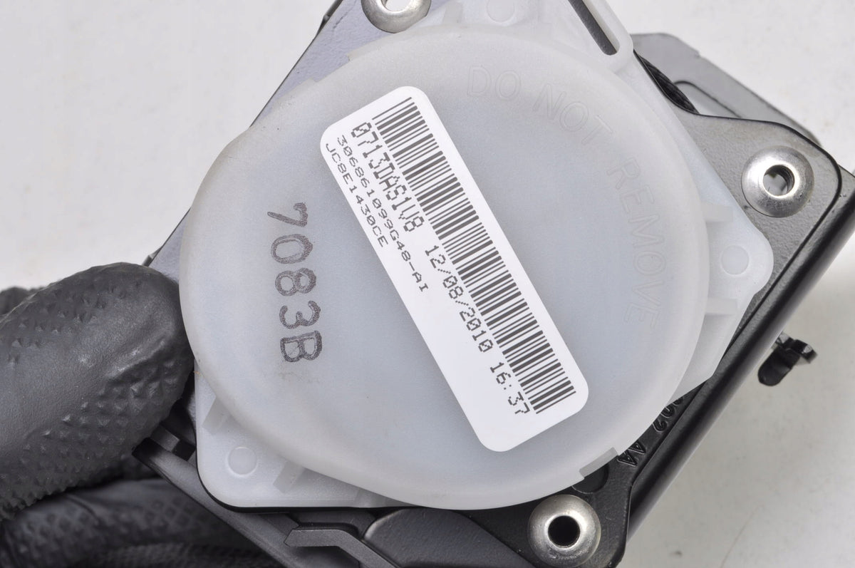 AUDI A8 D4 SEAT BELT MIDDLE REAR 2 ROW SEDAN 4H0857807H