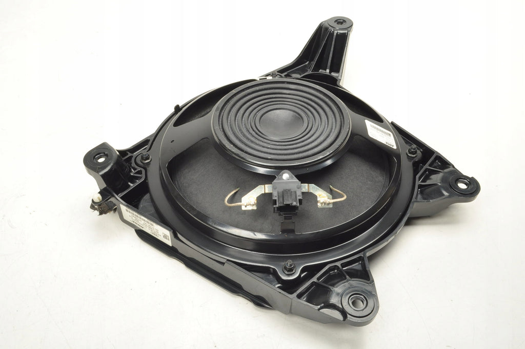 AUDI A8 D4 SUBWOOFER SEDAN 315048-001 BOSE