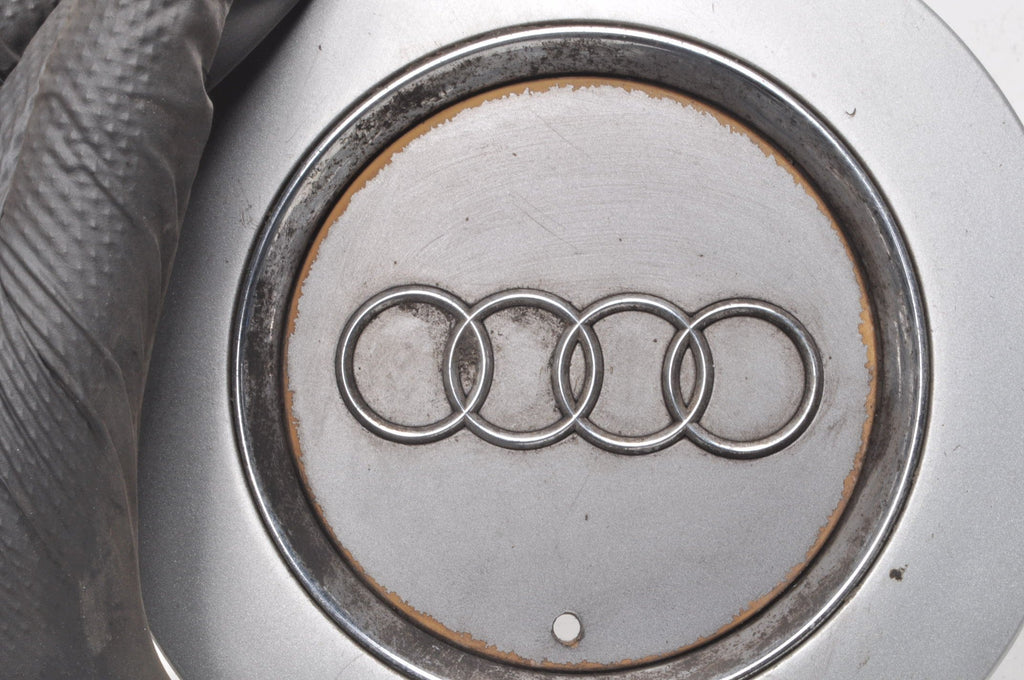 AUDI COVERS CAP ALLOY WHEELS 4B0601165N