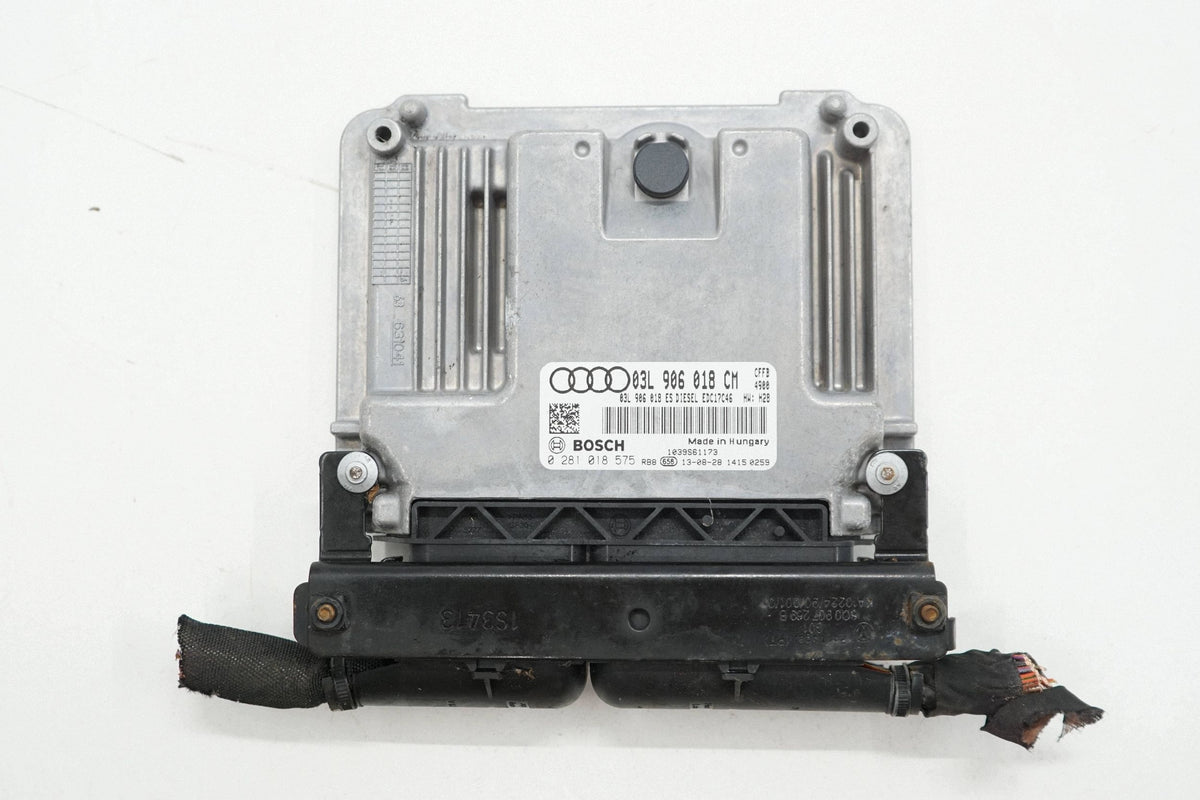 AUDI Q3 8U 13R 2.0 TDI COMPUTER ENGINE DRIVER 03L906018CM