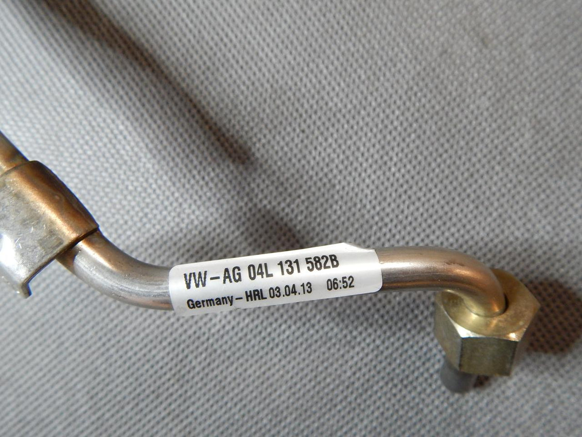 AUDI Q3 8U 2.0 TDI FUEL LINE DPF 04L131582B
