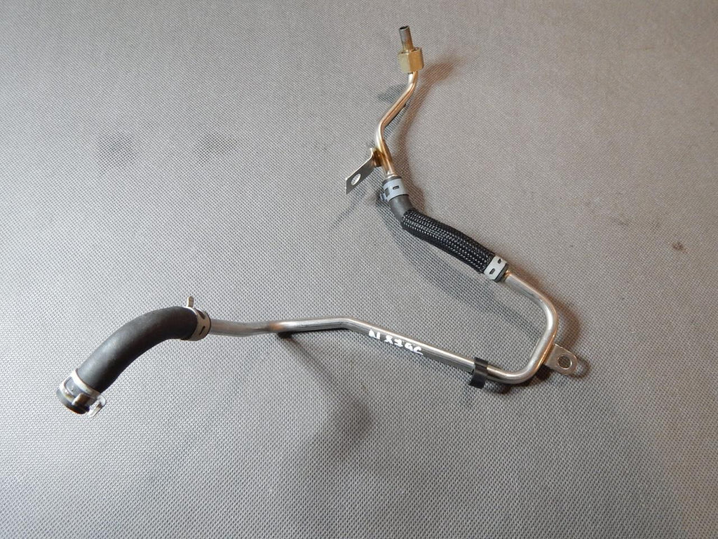 AUDI Q3 8U 2.0 TDI FUEL LINE DPF 04L131582B
