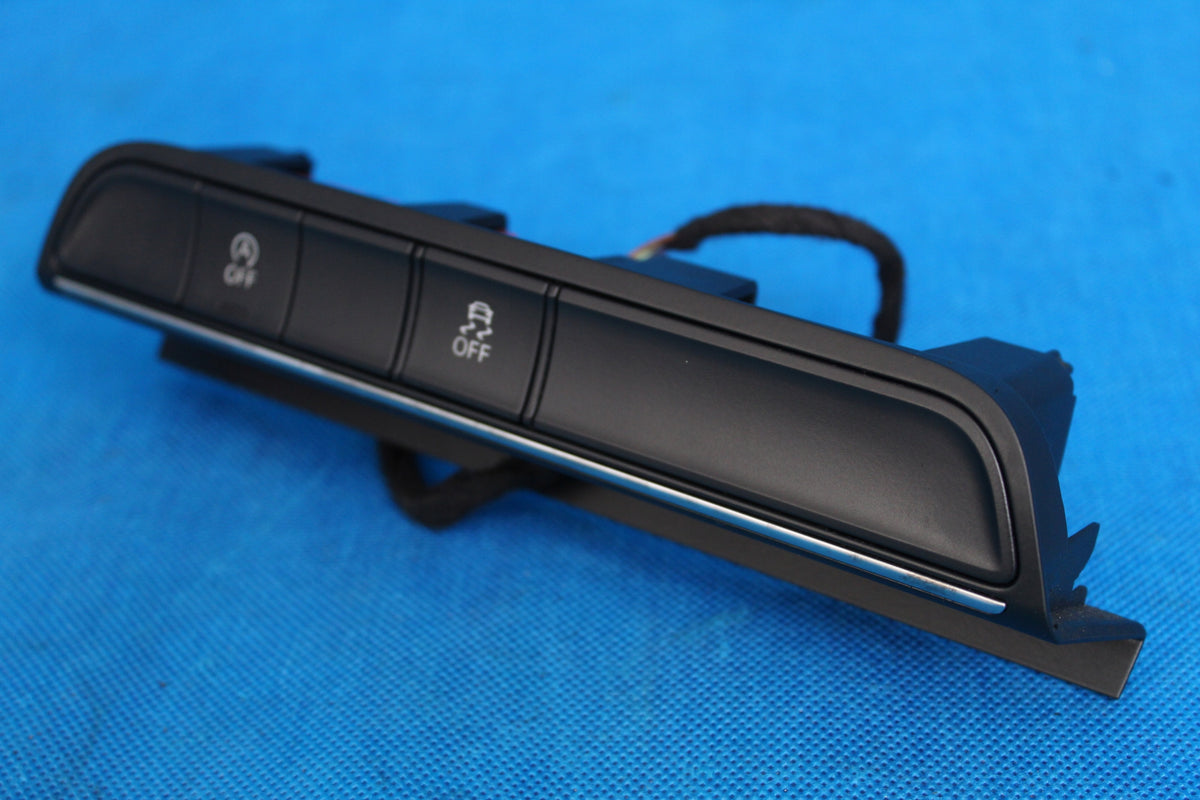 AUDI Q3 8U SWITCH PANEL 8U0959673E 2015R