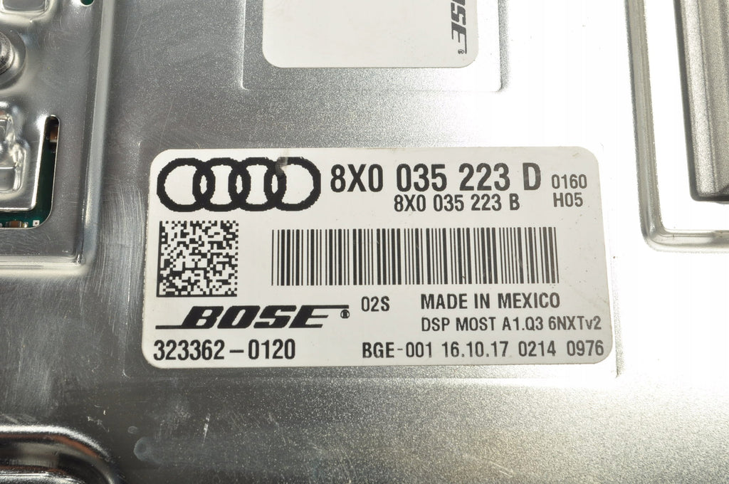 AUDI Q3 AND 8X0035223D BOSE RADIO AMPLIFIER