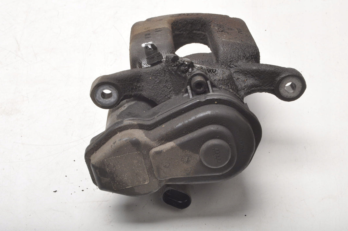 AUDI Q3 AND BRAKE CALIPER LEFT REAR