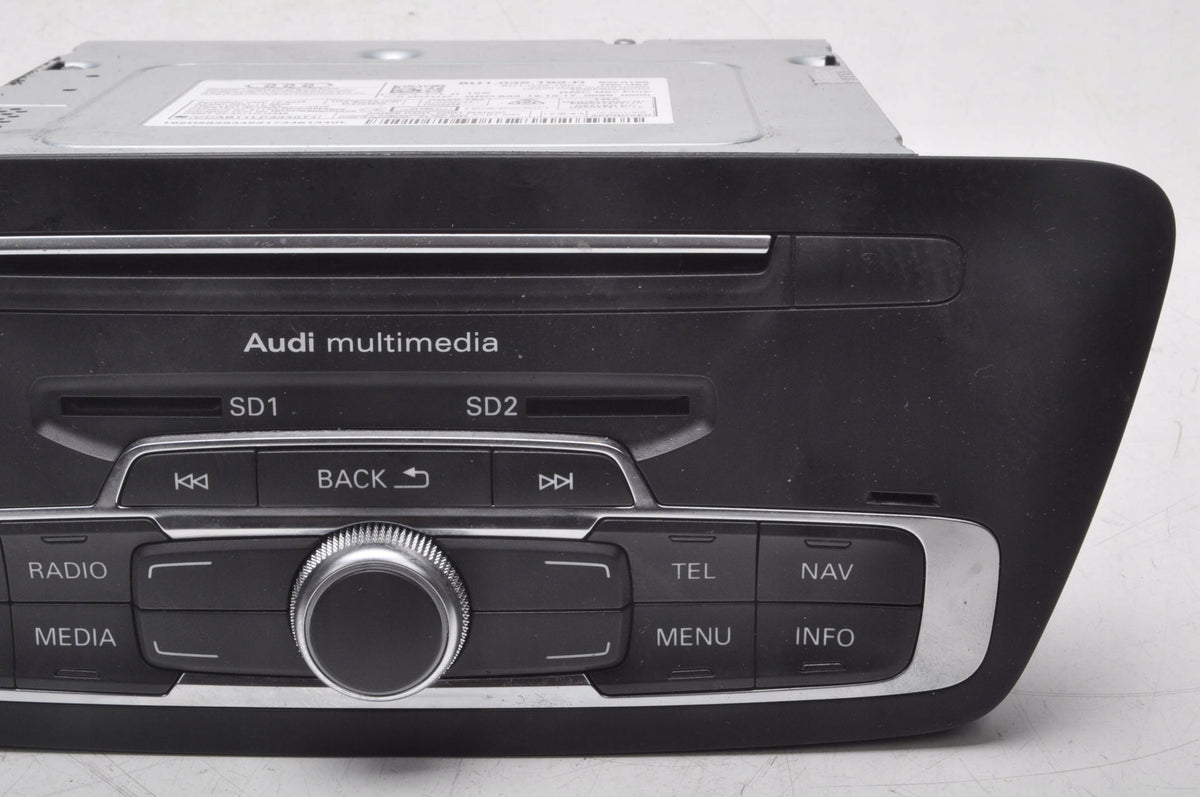 AUDI Q3 AND RADIO NAVIGATION 8U1035192D LIFT