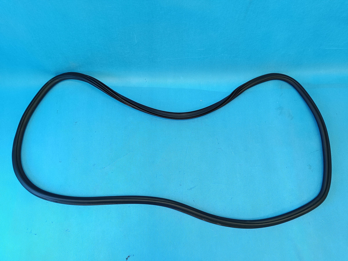 AUDI Q3 F3 SPORTBACK 1.4 TFSI e 110KW 2024R GASKET LEFT REAR 83F833721A