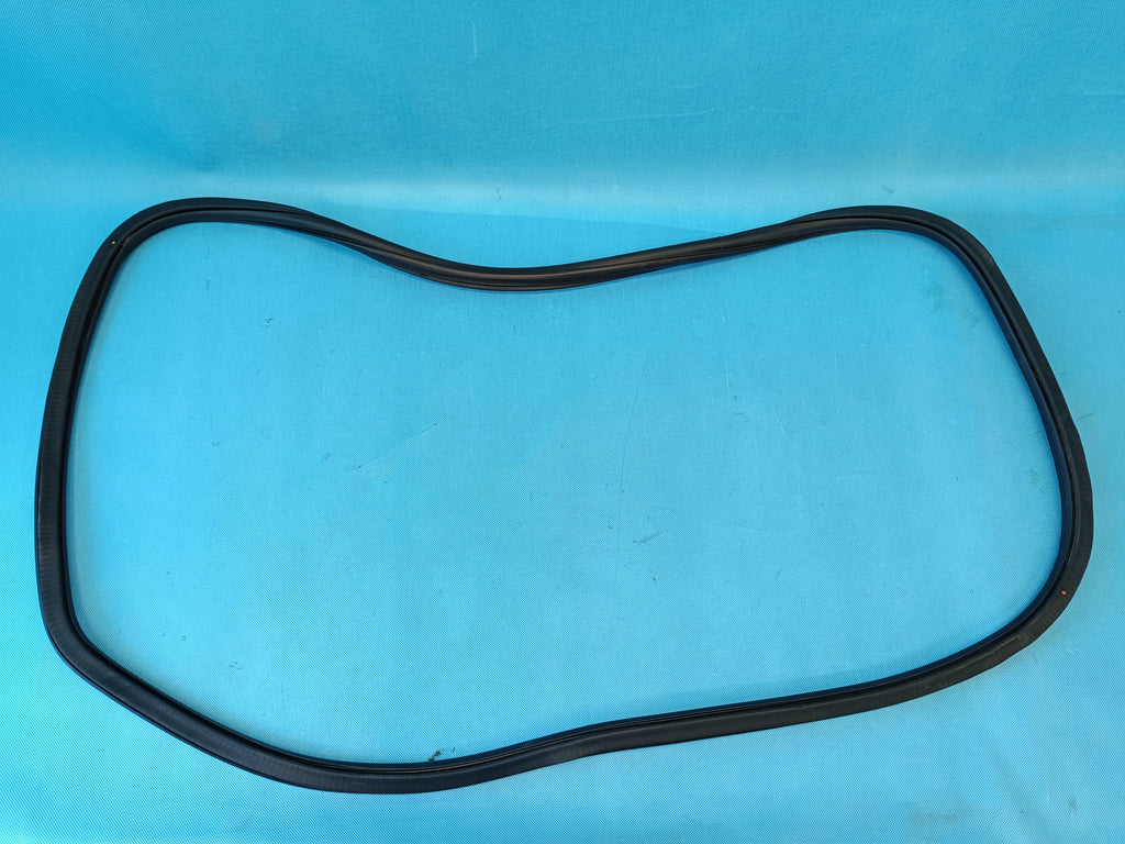 AUDI Q3 F3 SPORTBACK 1.4 TFSI e 110KW 2024R GASKET LEFT REAR 83F833721A