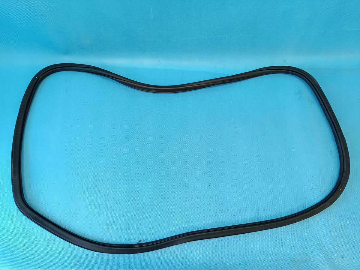 AUDI Q3 F3 SPORTBACK 1.4 TFSI e 110KW 2024R GASKET LEFT REAR 83F833721A