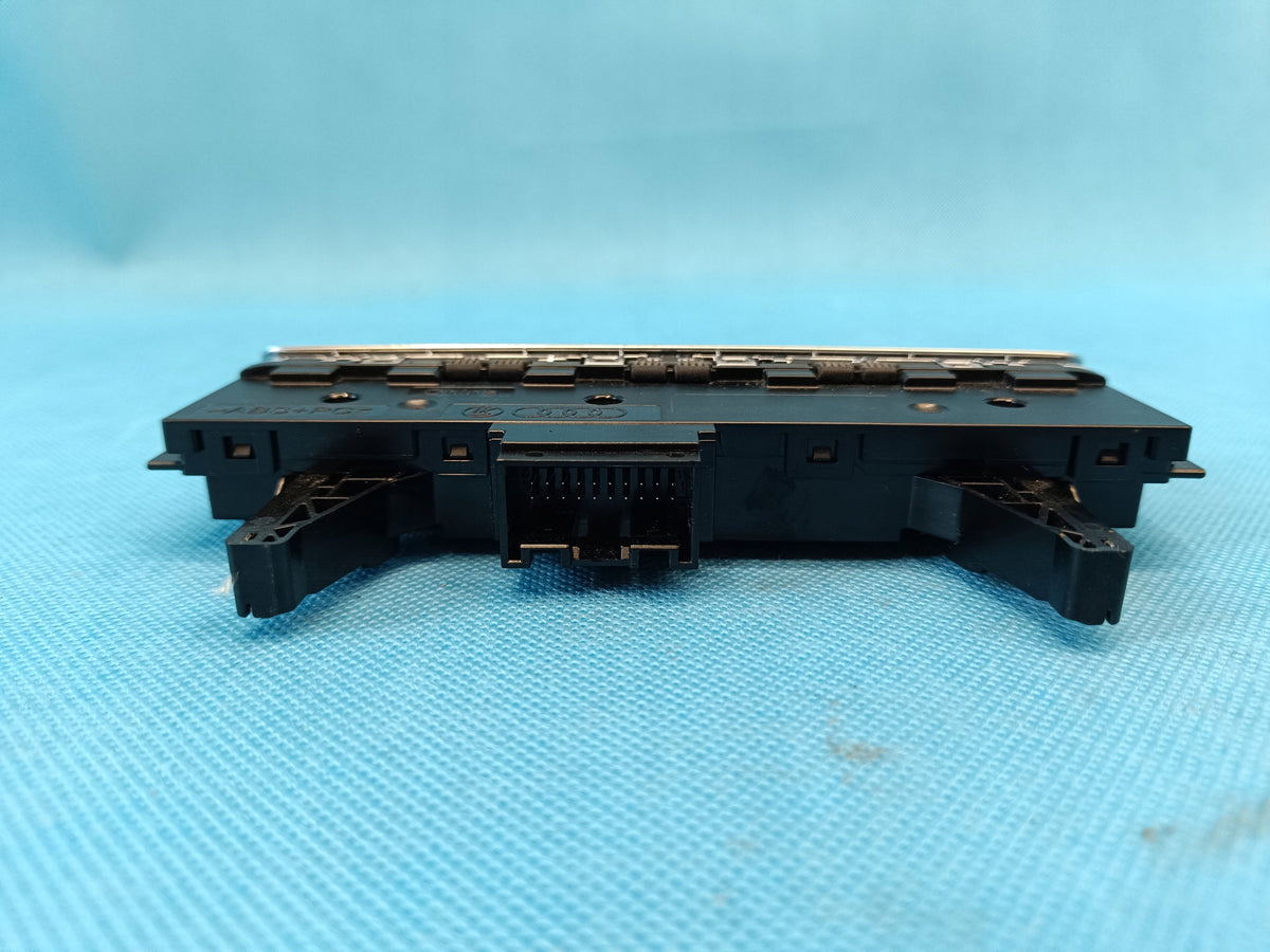 AUDI Q3 F3 SPORTBACK 1.4 TFSI e 2024R CONSOLE BUTTON PANEL 83A925301BA