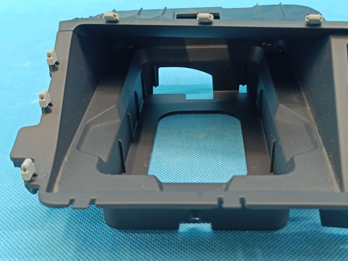 AUDI Q3 F3 SPORTBACK 4x4 2.0 TFSI 2024 R TUNNEL STORAGE HOUSING 83B857925C