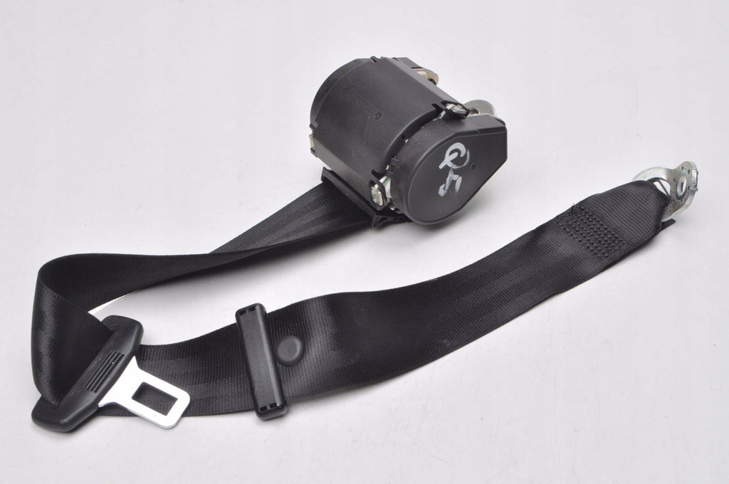AUDI Q5 AND 8R SEAT BELT RIGHT REAR 2 ROW 8R0857805K
