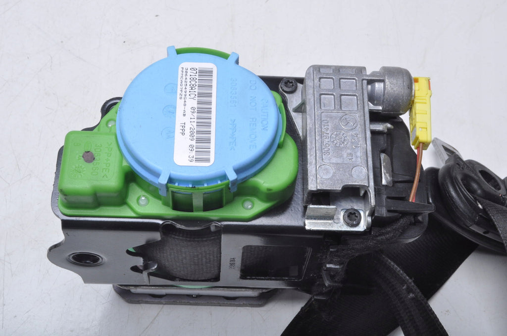 AUDI Q5 BELT RIGHT FRONT 8R1857706B