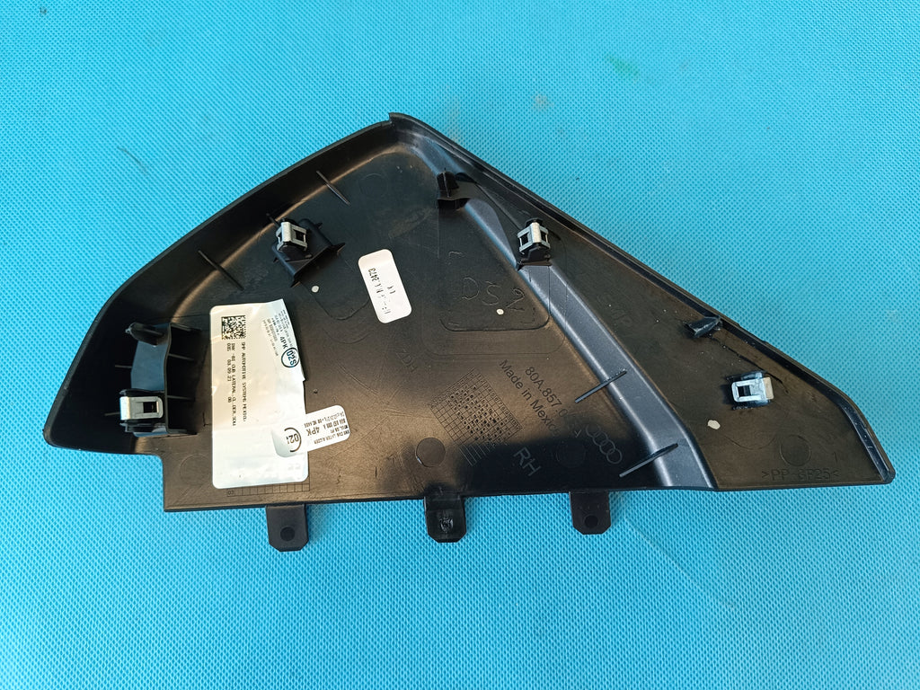 AUDI Q5 FY LIFT 2.0 TDI 150KW 2022R CONSOLE BOARD COVER RIGHT 80A857086A