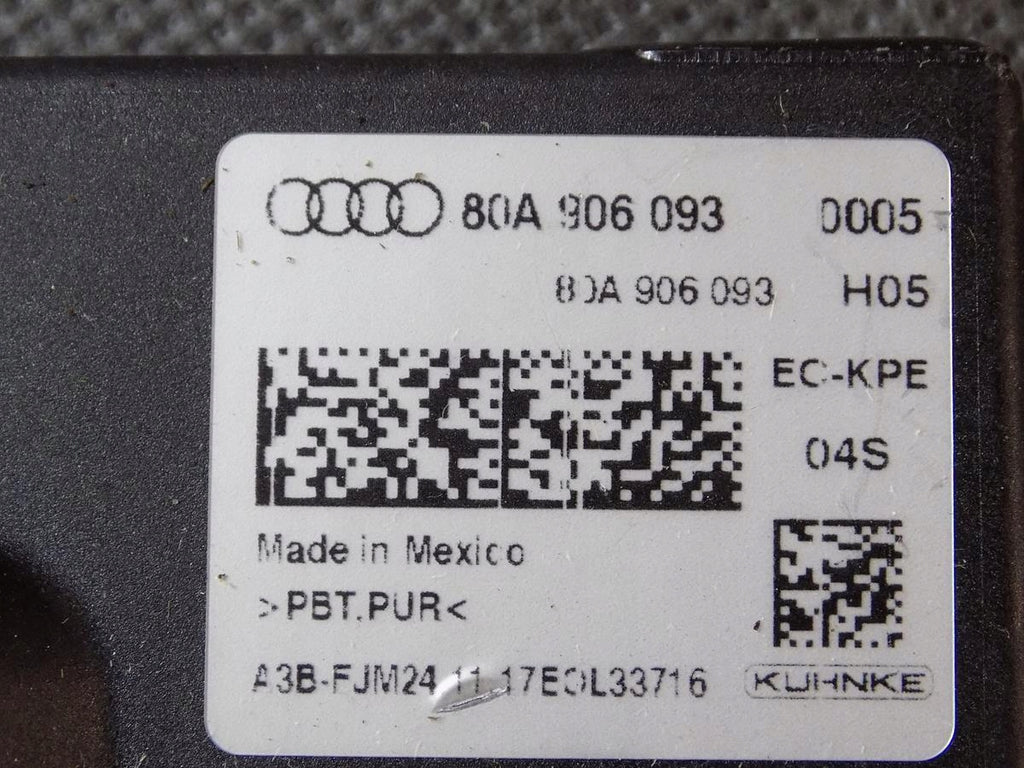 AUDI Q5 II 80A FUEL PUMP CONTROLLER 80A906093