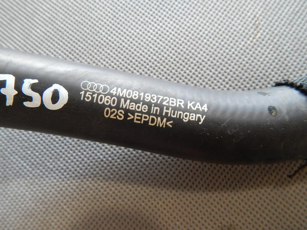 AUDI Q7 3.0 TFSI HOSE PIPE 4M0819372BR