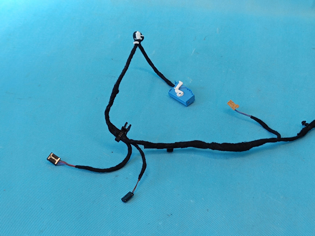 AUDI Q8 E-TRON 55 QUATTRO 300KW 2019 R BACON BEAM RIGHT FRONT 4KE971036D