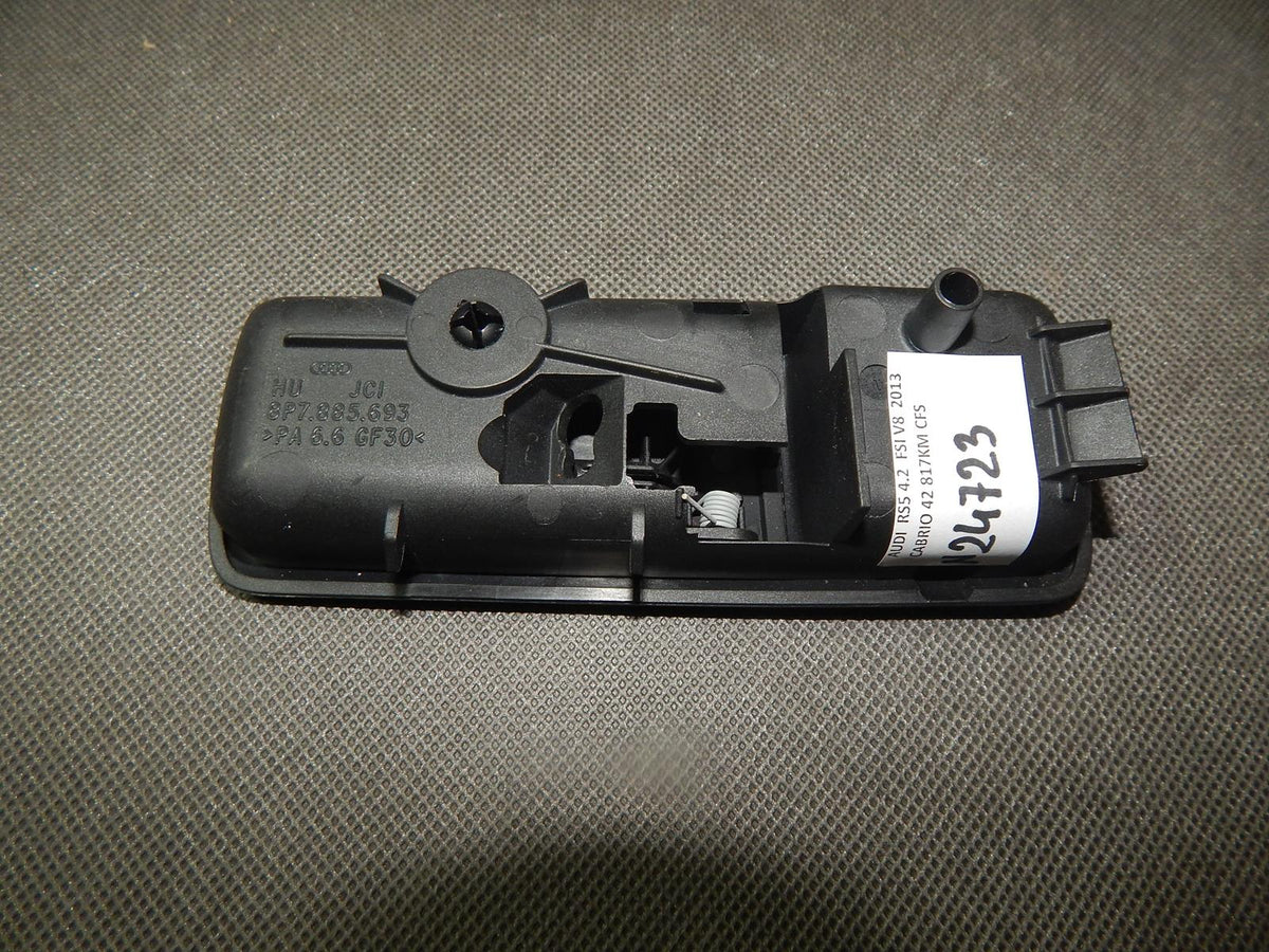 AUDI RS5 LIFT SEAT PULL 8P7885693