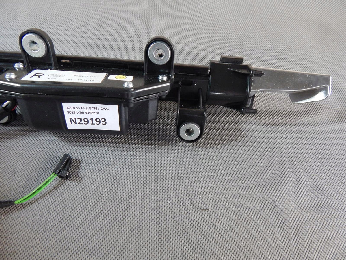 AUDI S5 F5 BELT FEEDER RIGHT 8IN6857760