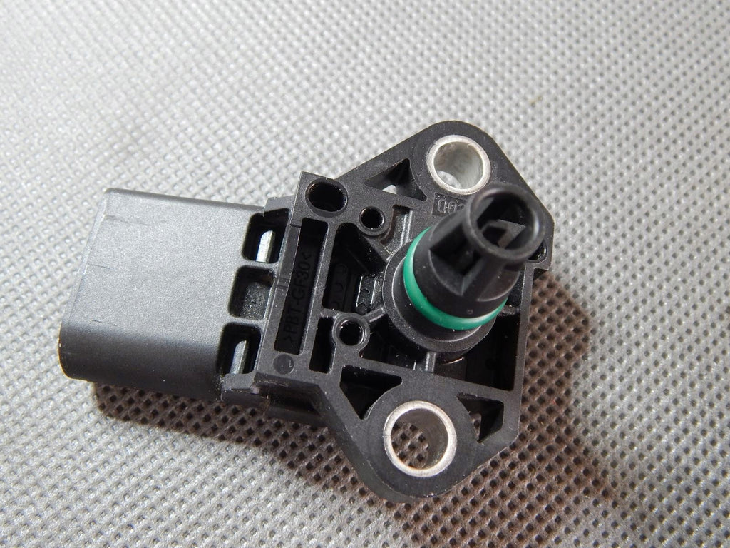 AUDI S8 A8 D4 PRESSURE SENSOR 0 261 230 279
